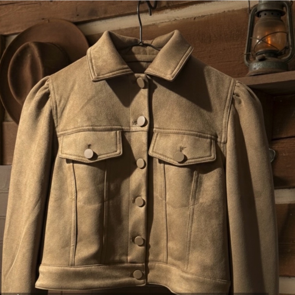 Western Cropped Light Faux Suede  Women's Tan Jacket puffed Sleeves